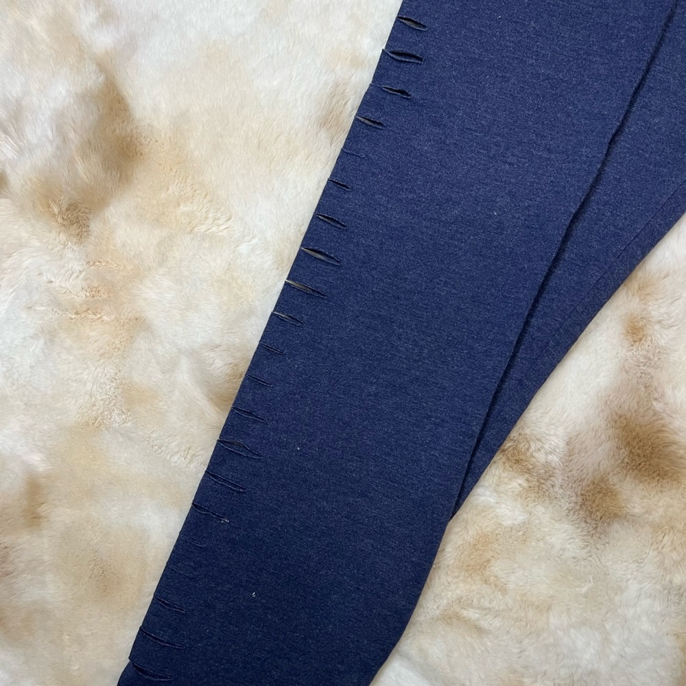 AERIE LEGGING - Picture 4 of 5